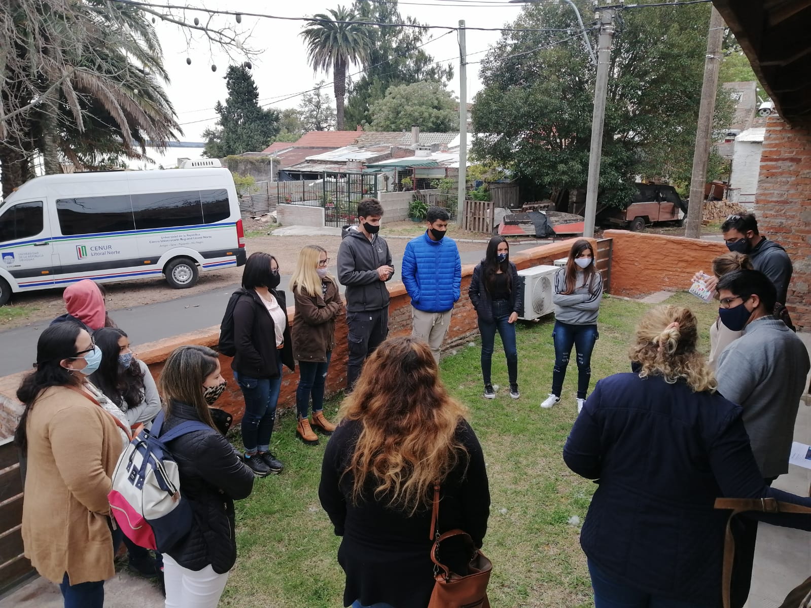 Visita hogar estudiantil Young oficina 06 10